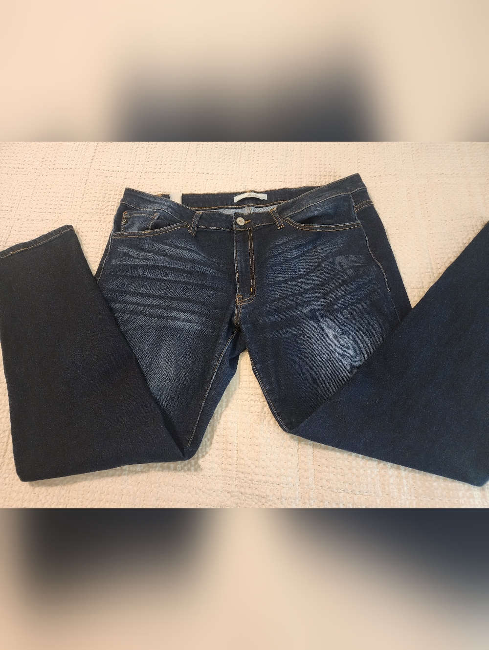 KanCan Women's Dark Blue Whiskered Straight Leg Low Rise Jeans 2XL/33 NWOT